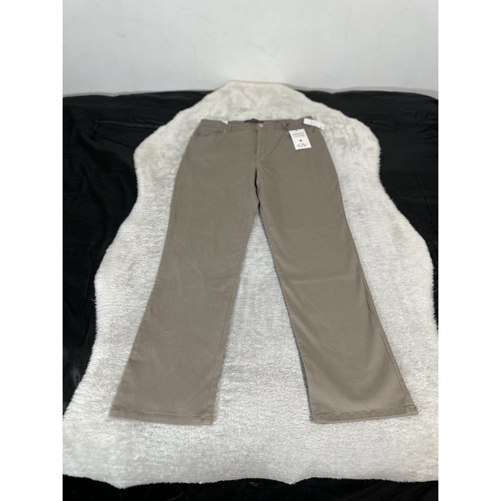 New Gloria Vanderbilt Hazelnut Slimming Womens Khaki Pants Size 14‎ Average S